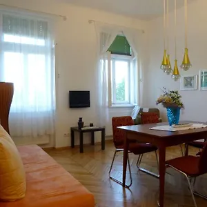 Haus Max ** Vienne